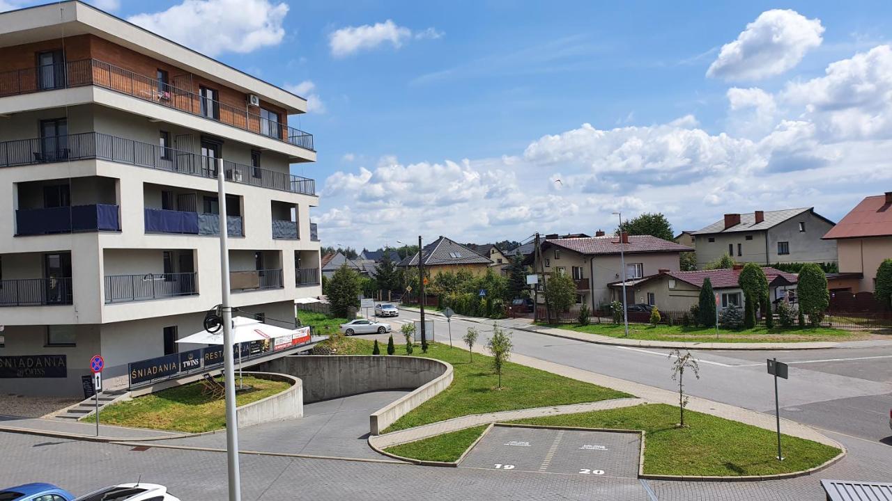 20 Apartment *